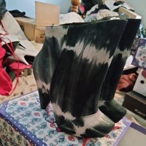 Irregular Choice Anna bells trolley boots. New.